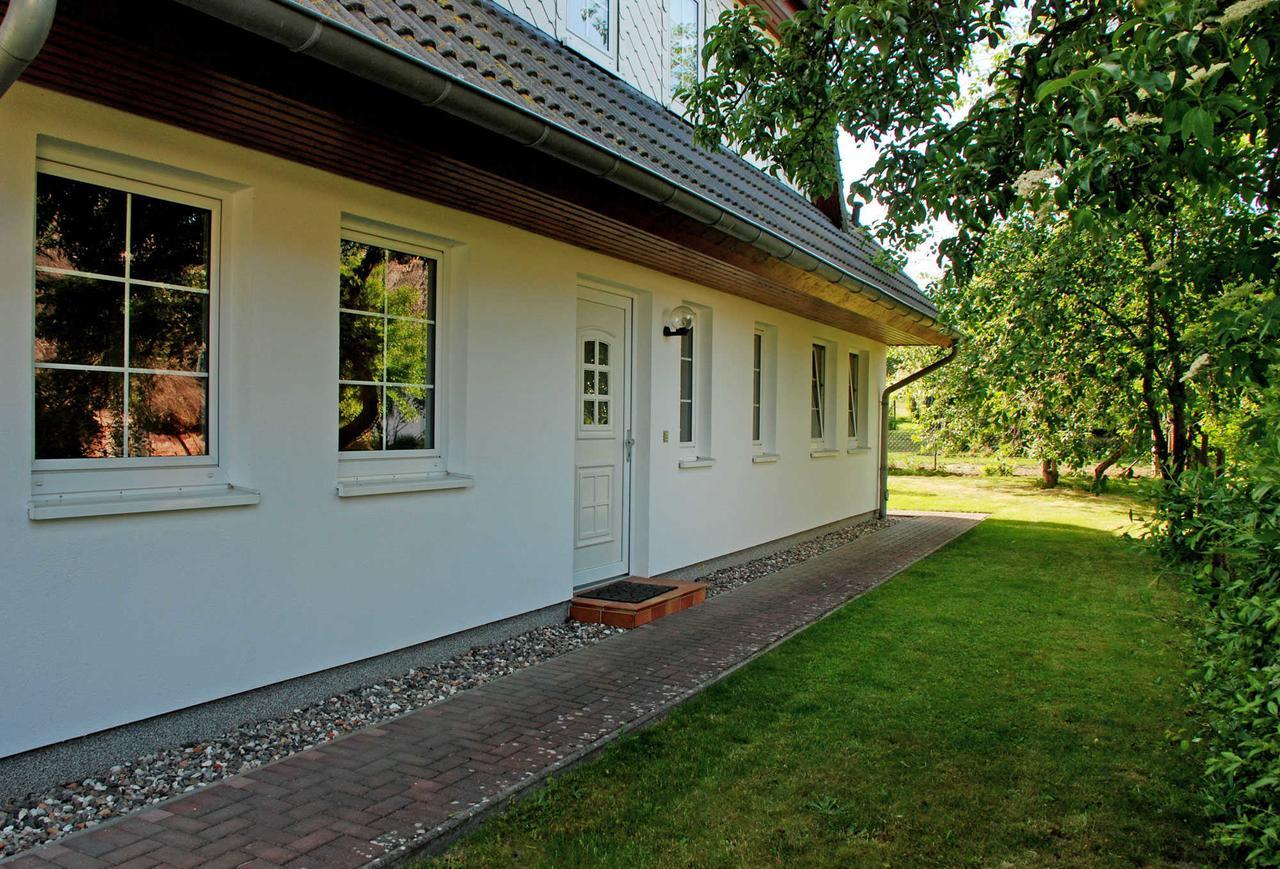 Ferienwohnungen An Der Hagenschen Миделхаген Екстериор снимка